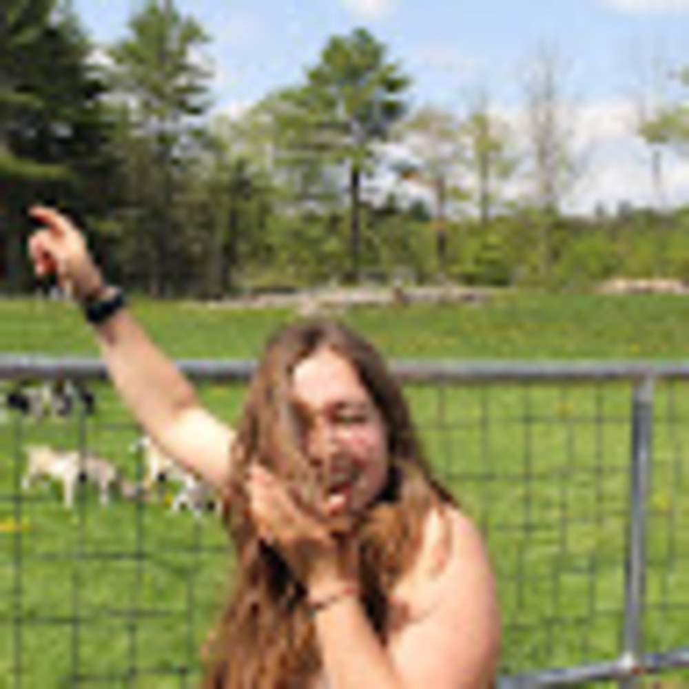 Meet your Posher, Annie